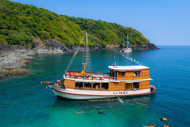 - Comfortable boat for cruising in Phang Nga Bay - The "Must-Do"! - Meals and drinks are part of the value