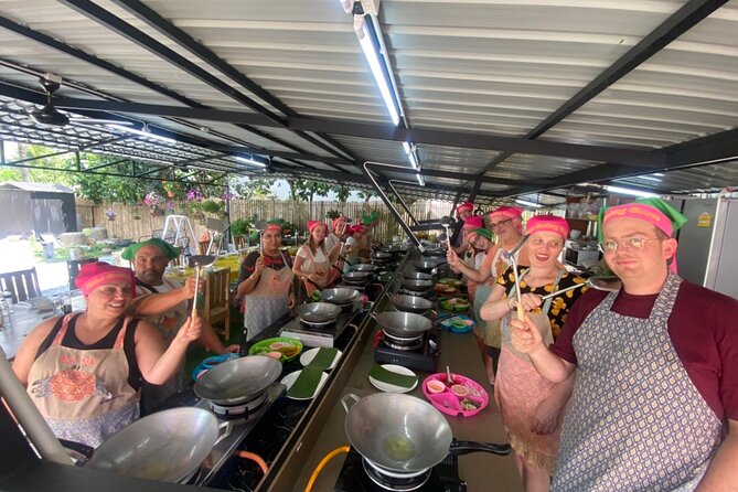 Half day Thai cooking Class + Market tour+Garden tour - Pickup, timing, and practical details