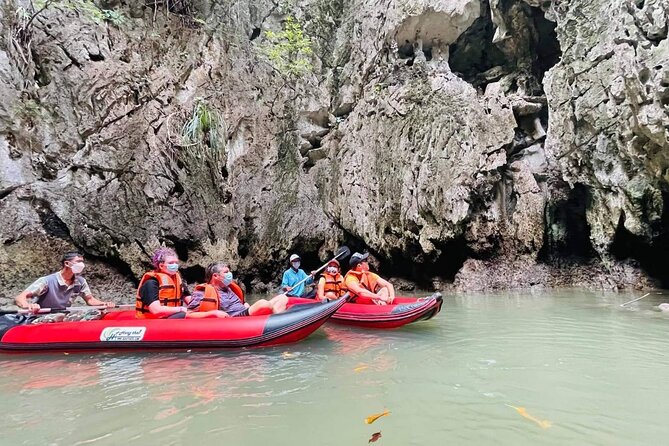 James Bond Island Canoeing 7 Point 5 Island By Speedboat From Phuket - Koh Panyi: lunch on the water