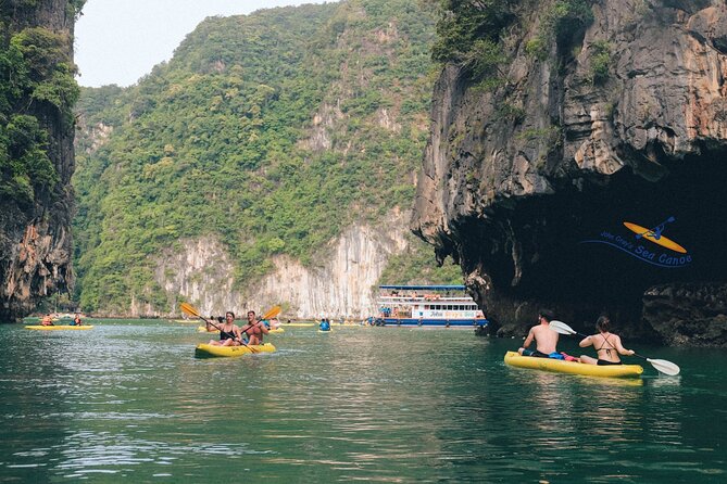 John Gray's Hong by Starlight with Sea Cave Kayaking + Loy Krathong From Phuket - Lunch first, then the first sea caves