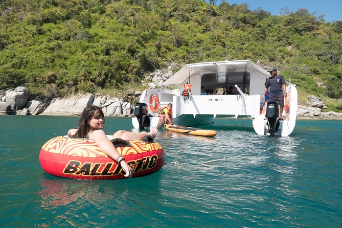 New Power catamaran for Phang Nga and Phi Phi island excursions - A roomy boat makes a difference