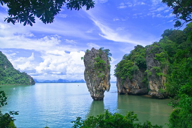 Phang Nga Bay Private Bioluminescence and Sea Canoeing Tour - Paddling into Hong Island’s lagoons