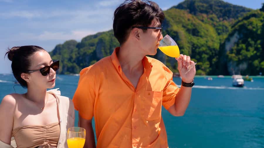 Phi Phi Island Highlights: Cruise, Snorkel & Buffet Lunch - From Phuket to Phi Phi in one day