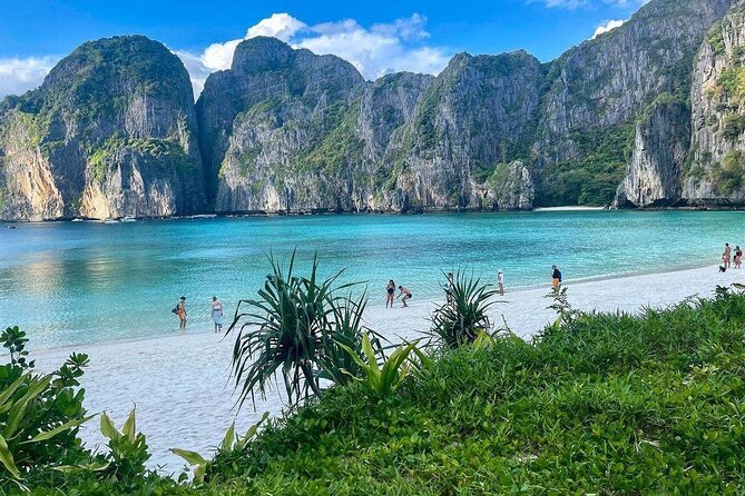 Phi Phi & Khai Islands Snorkeling Trip w/ Lunch and Fins by Speedboat - Maya Bay: famous scenery, limited time