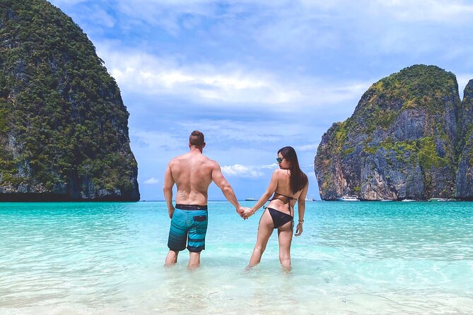 PHI PHI & MAYA & BAMBOO Premium Catamaran Max 28 pax - Leaving Phuket before the island stops