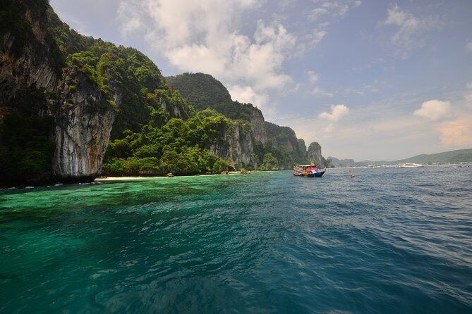 Phi Phi, Maya Bay, & Khai Islands Premium Trip from Phuket - Pi Leh Bay and Monkey Beach: the close-up stops