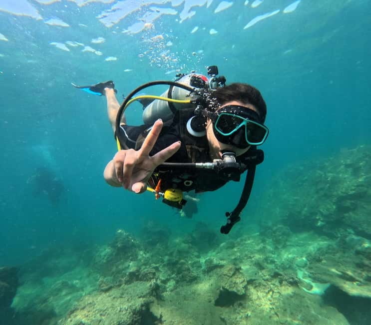 Phuket: 3 Khai Islands Speedboat Tour- Snorkeling & Relaxing - What the ride and tour-day setup are like