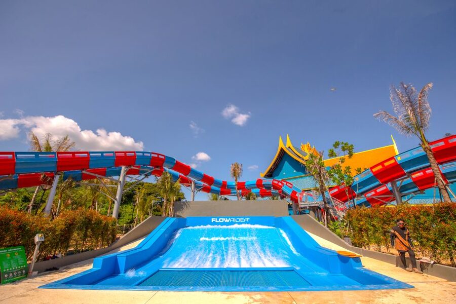 Phuket: Andamanda Water Park Ticket - Start early to get more rides in