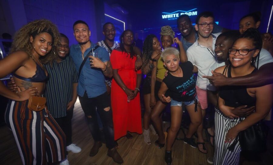 Phuket: Bar Crawl Tour - Bangla Road after dark