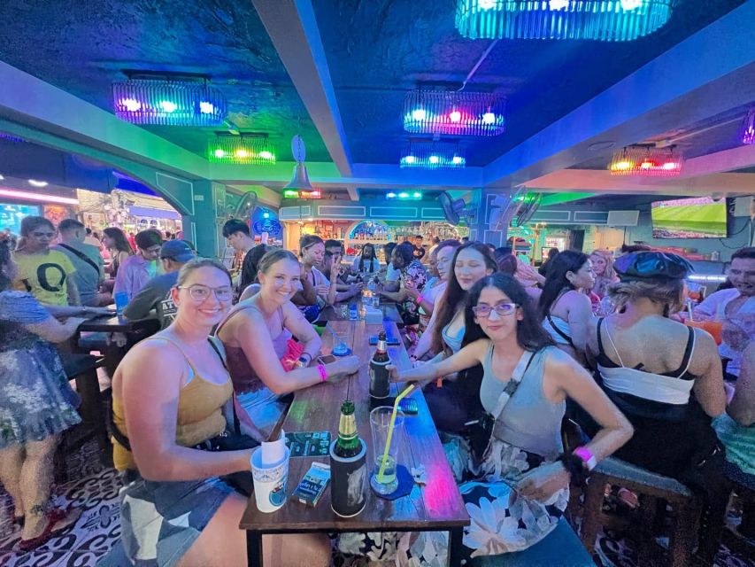 Phuket: Bar Crawl Tour - Who will enjoy this crawl