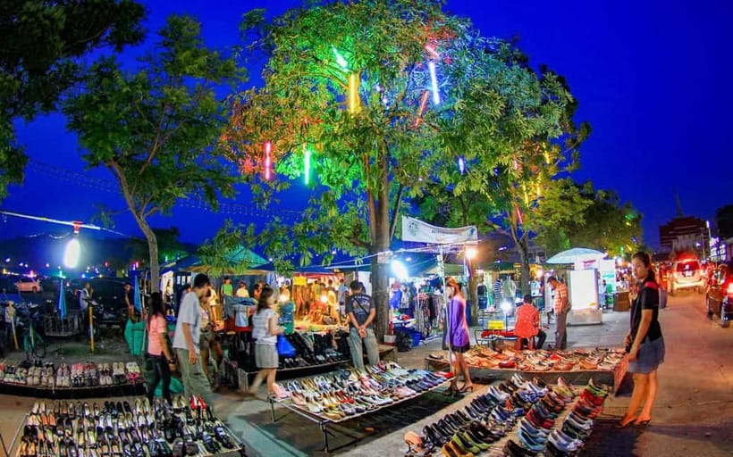Phuket City Tour & Scenic Viewpoints / Night Market - Wat Chalong and the island’s living traditions