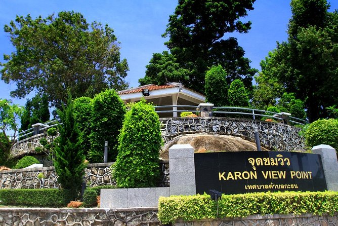 Phuket City Tour: Wat Chalong, Big Buddha and Landmark - What the guide and vehicle add