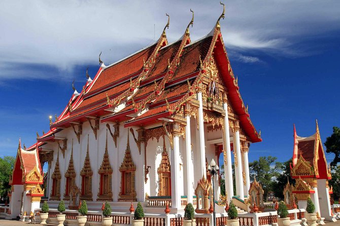 Phuket City Tour with Big Buddha, Wat Chalong & Scenic Viewpoints - A useful first look at Phuket, with one major caveat