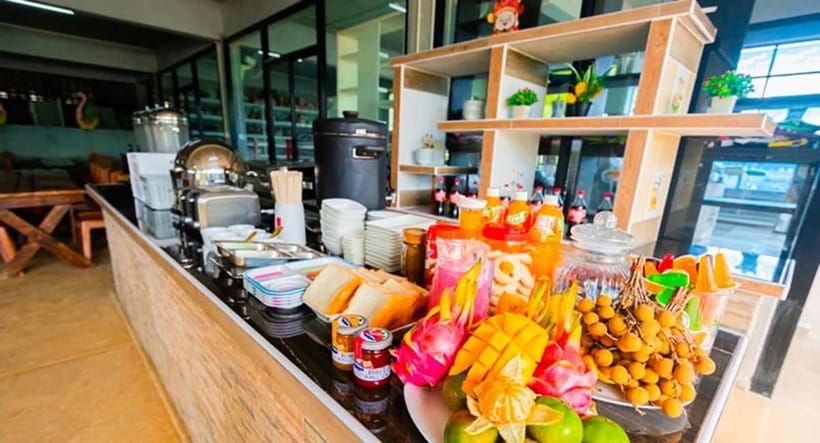 Phuket: Coral and racha Islands Snorkeling Trip with Lunch - Who will get the most from this trip