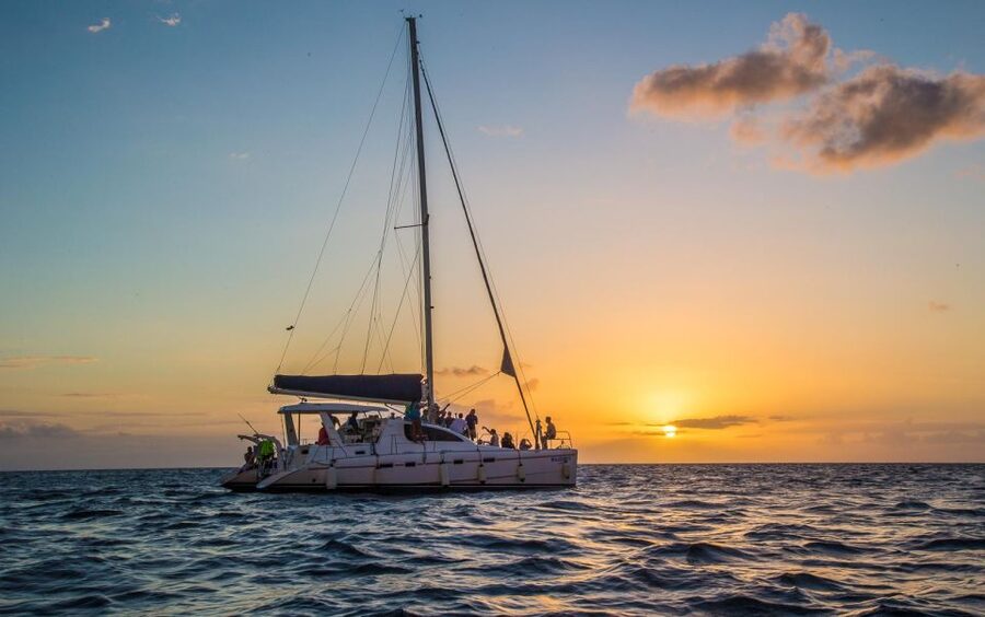 Phuket: Coral Island & Sunset Dinner by Sailing Catamaran - Return ride, transfers, and practical details