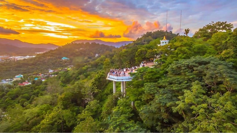 Phuket: Full Day City Tour with Night Market - Rang Hill and the final market stop