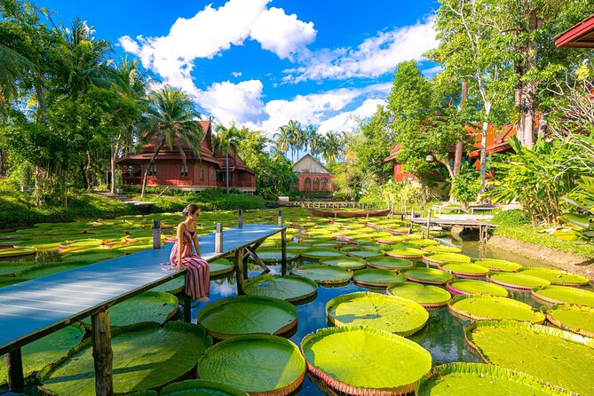 Phuket Giant Water Lilies & Temple Tour - Private & All-Inclusive - Getting the best from the photo session