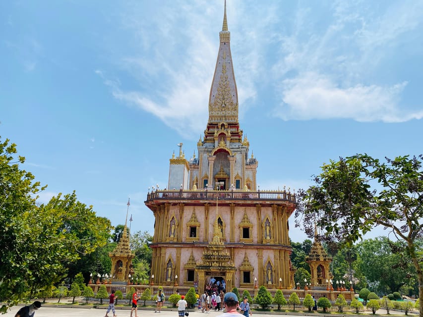Phuket: Guided Tour of Phuket City with Hotel Transfers - Old Town’s façades are worth more time