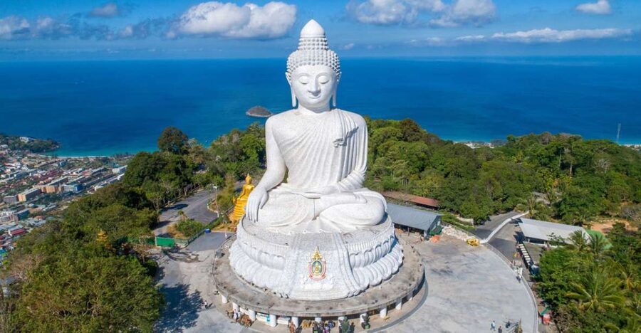 Phuket: Premium Landmark City and Sightseeing Tour - What the guide adds