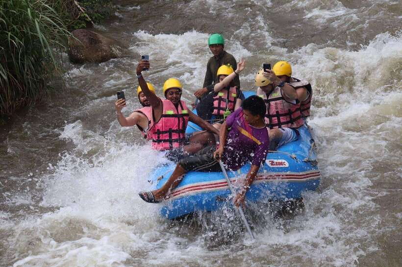Phuket: Rafting 5KM and ATV Ride 30MIN Adventures - Lunch, Waiting Time and What to Pack