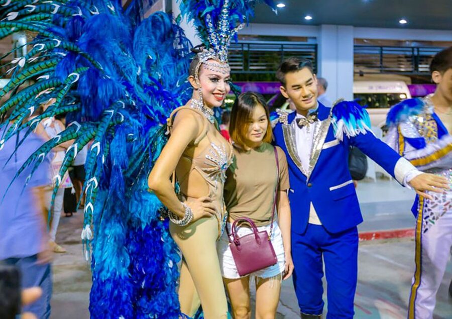 Phuket: Simon Cabaret Show Admission Ticket - Costumes, choreography, and the changing sets