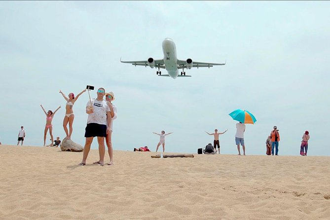 Private Departure Transfer from Phuket Hotel to Phuket Airport - A direct ride, with Phuket traffic in the equation