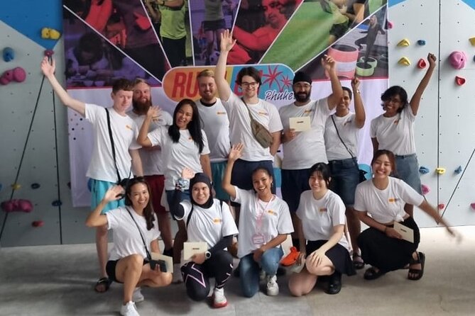 Self Guided Scavenger Hunts and Gamified Tours - Who should book this self-guided Phuket tour?