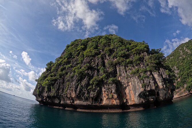 Small Group Phi Phi Islands Sunrise Tour with Seaview Lunch - A few practical details before you go