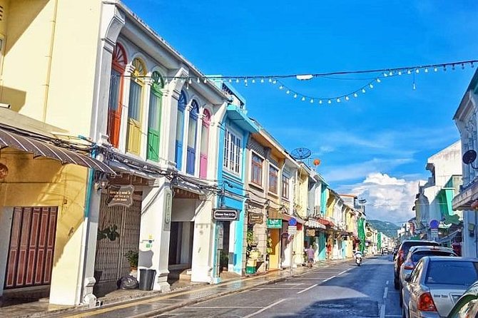 Travstore Original Phuket Discovery Tour - Shared Half Day City Tour - An hour in Old Phuket Town